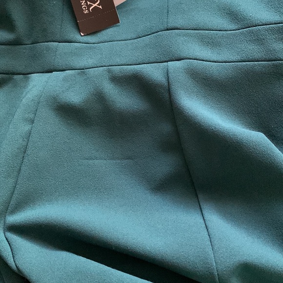 Alex Evenings - Picture 9 of 10